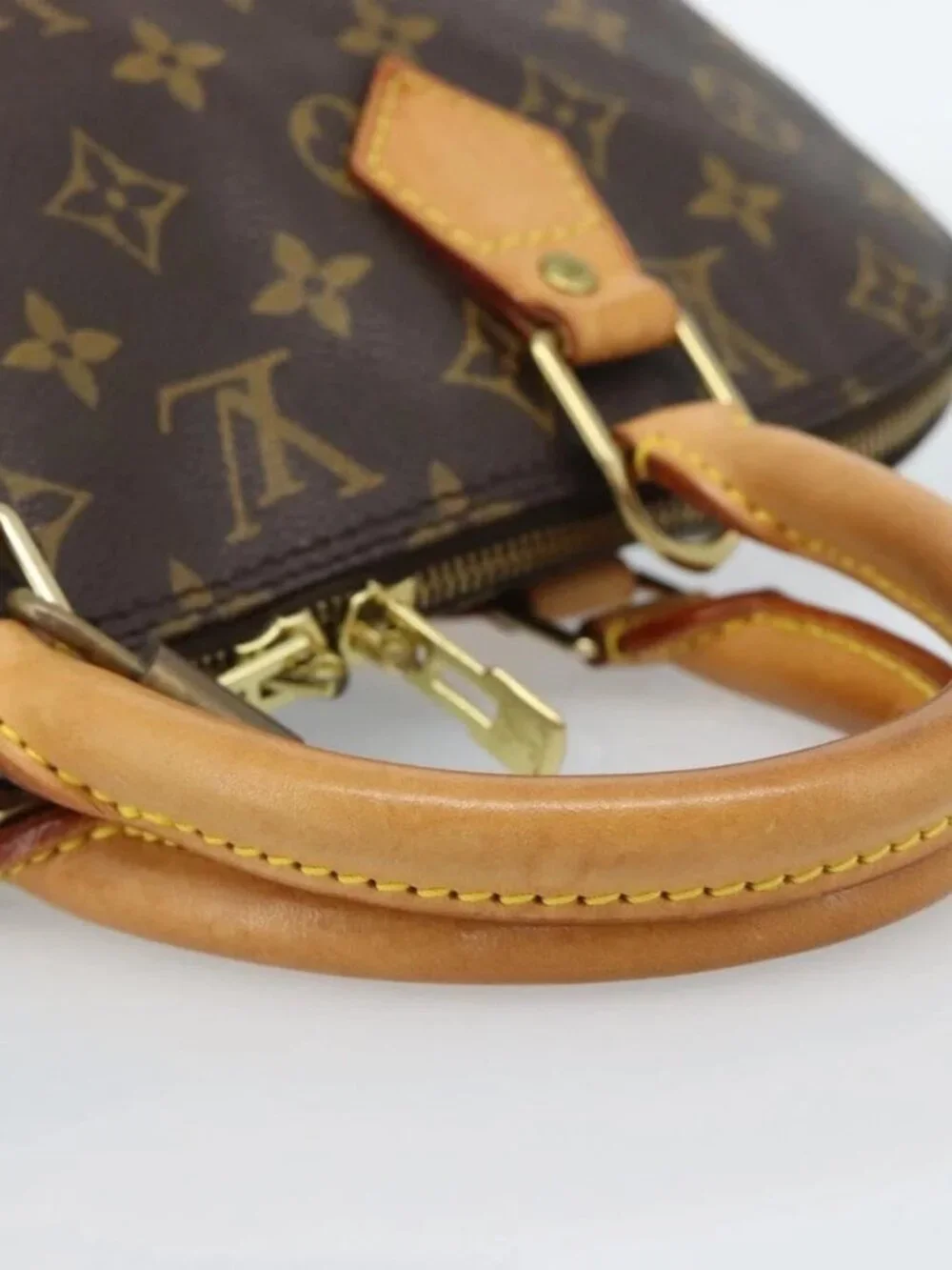 LOUIS VUITTON Monogram Alma Hand Bag M51130 LV Auth 185712A